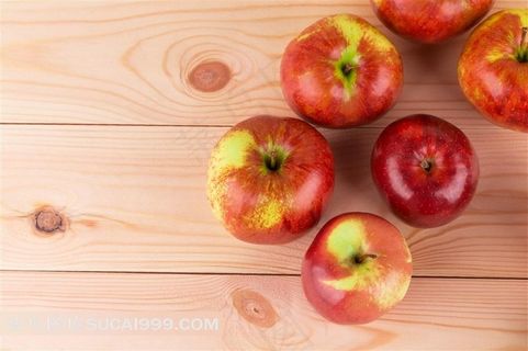 苹果系列 - 香甜美味的红苹果