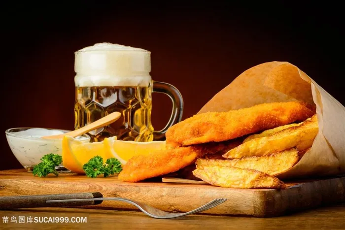 美味的薯片啤酒美食高清图