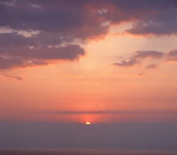 夕阳时分的天边图片 夕阳时分的天边图片