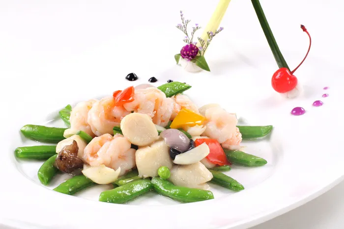 翡翠虾仁炒带子  68元一例