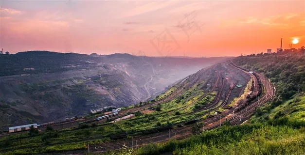 抚顺露天煤矿景色