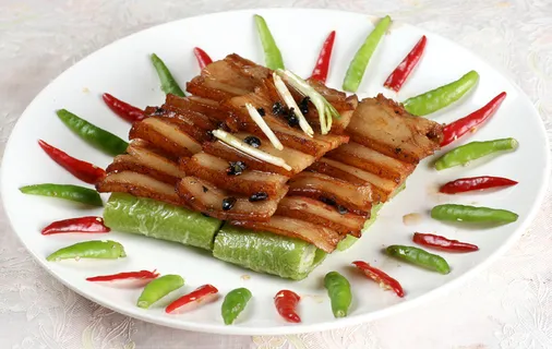 08  虎皮尖椒炒咸肉-桃花园