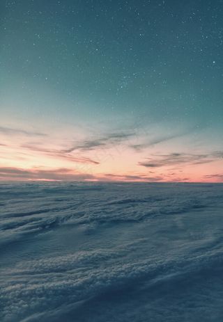 云海晨曦天空唯美风景图片