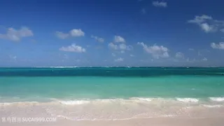 蓝天白云海滩壁纸