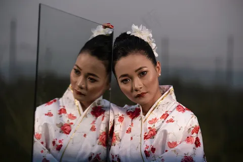 和服日本美女头像图片