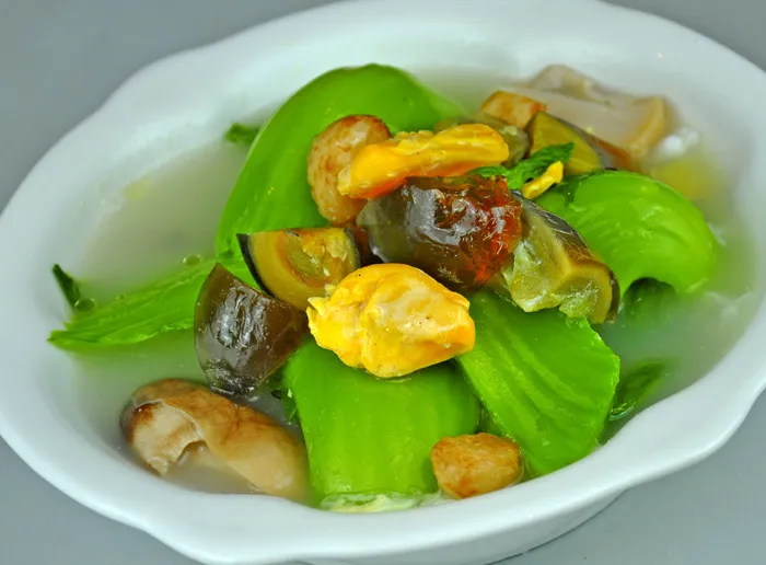 金银蛋上汤芥菜25