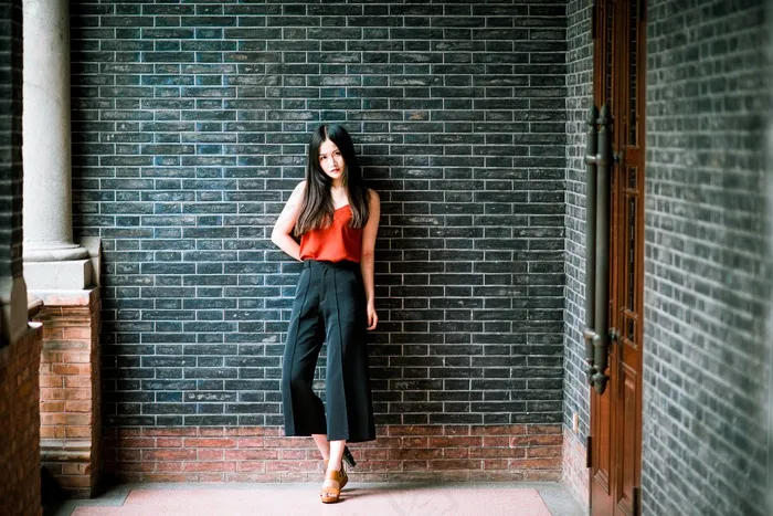 轻熟风中国美女图片