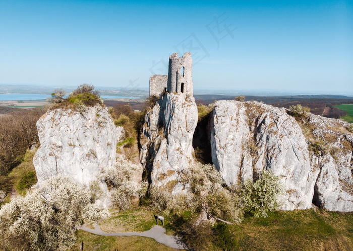 岩石高山风景图片