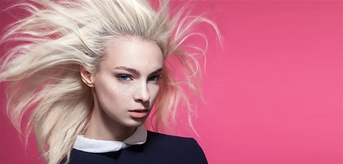 金发飘扬秀发欧美女子模特拍摄高清图片