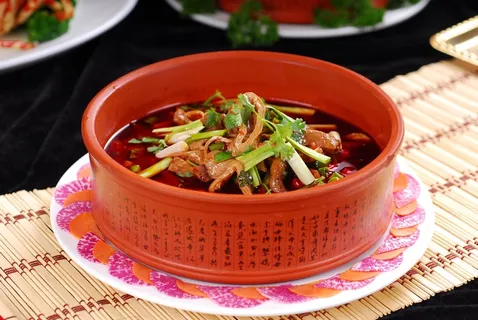 石锅煲类火锅川菜特色菜牛杂小煲仔