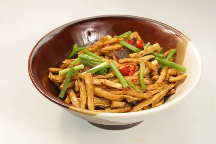 萝卜干腊肉 (1)