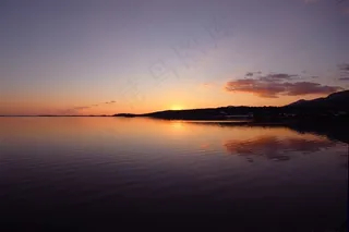 傍晚的海洋图片