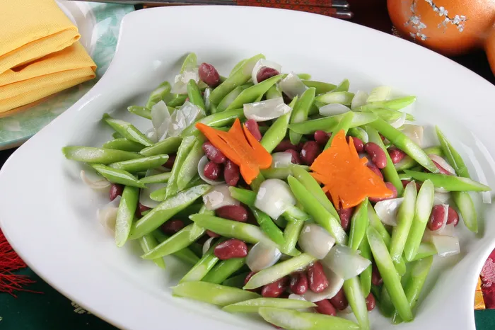 百合芦笋炒腰豆 (1)