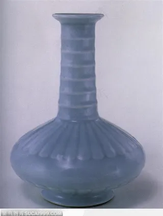 传统工艺-青色长嘴花瓶