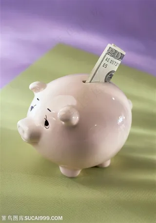 儿童物品-陶瓷存钱罐特写