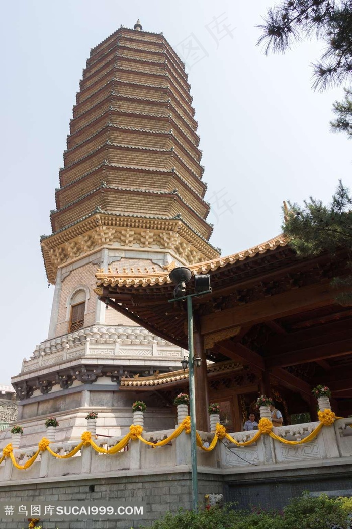 八大处公园灵光寺佛塔景观