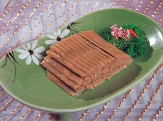 0806l-667水晶蕨麻猪