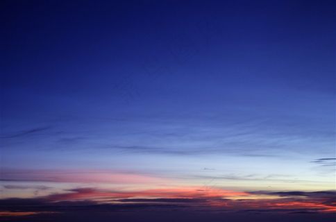 彩色的天空图片 彩色的天空图片