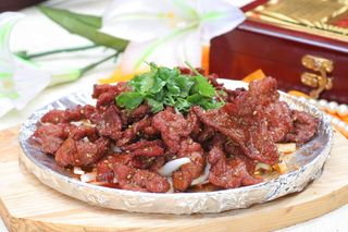 铁板蒙古牛肉28元 (2)