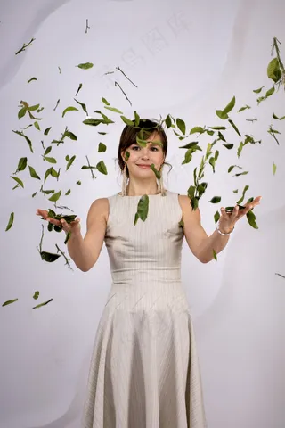 气质高雅美女图片