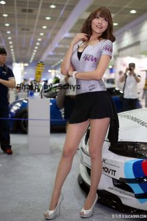 超清韩国漂亮美女车模李恩慧图片