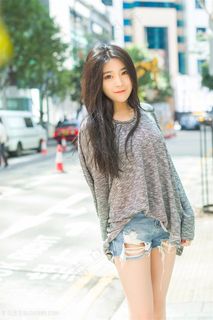 超高清国内美女模特许诺图片