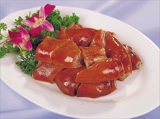 0806l-697五香猪手