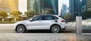 保时捷新能源汽车宣传图