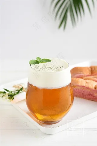 西餐厅冷饮图片-乌龙奶盖