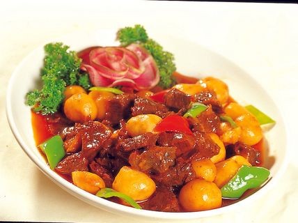 0711c-1034小土豆烧牛腩