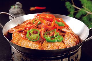 干锅美食焖锅湘菜麻辣香辣纸锅干锅脆皮豆腐