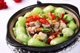 泡椒牛蛙煲仔 (1)