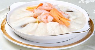 02 竹荪烩三鲜 桥东大酒店