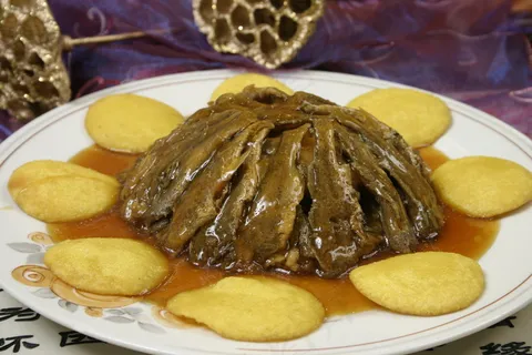贴饼子煎小鱼 贴饼子煎小鱼