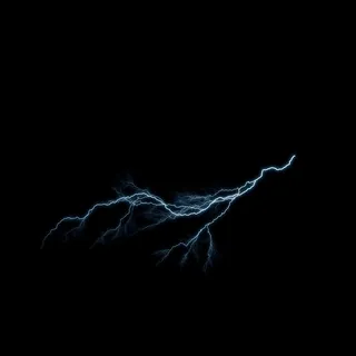 歪歪的天空闪电