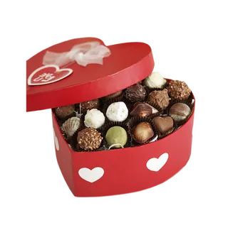 红色盒装巧克力