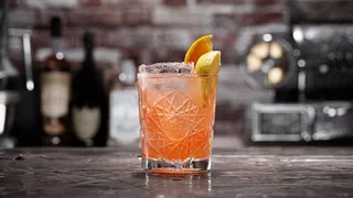 饮品摄影冰饮冰块橘子柠檬鸡尾酒