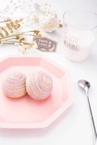 蛋糕店小蛋糕慕斯美食甜品图片