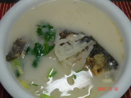 粤菜1327鲫鱼萝卜汤 粤菜1327鲫鱼萝卜汤