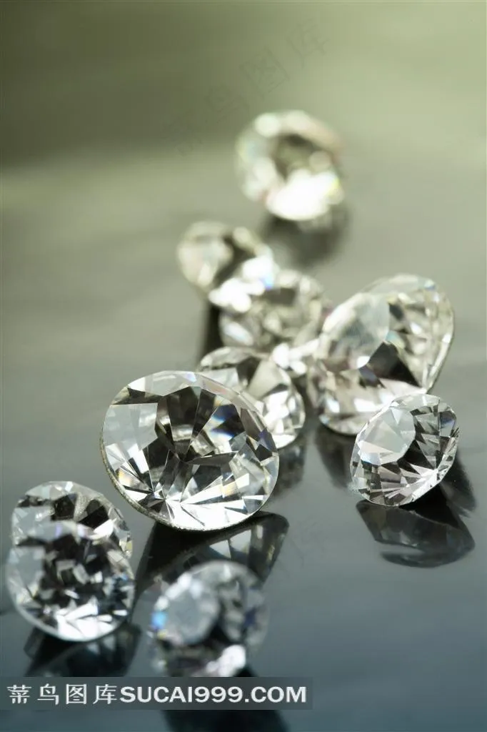 精美的透明水晶