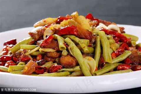 泡豇豆煸肘子中华美食摄影图 泡豇豆煸肘子中华美食摄影图