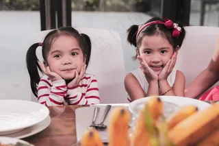 清新唯美可爱的女孩摄影图片