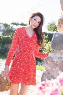 青豆客美女模特刘奕宁写真集