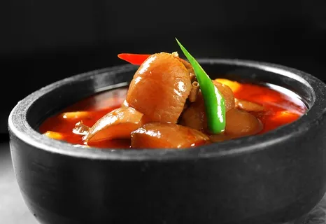 煲类火锅川菜特色菜石锅乳牛