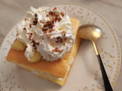 家庭自制奶油蛋糕餐后小甜点菜品菜谱实拍图片