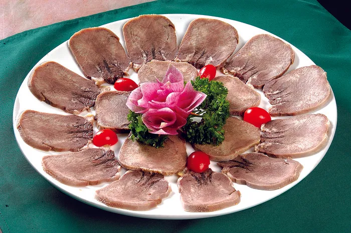 炒调味牛舌