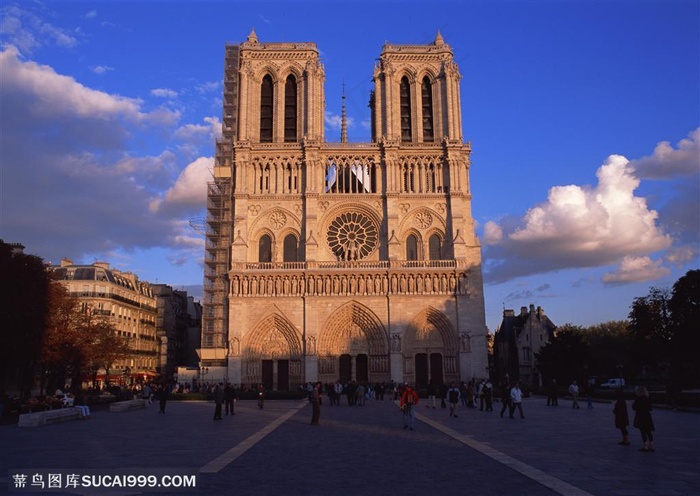 世界风情-夕阳下漂亮的建筑