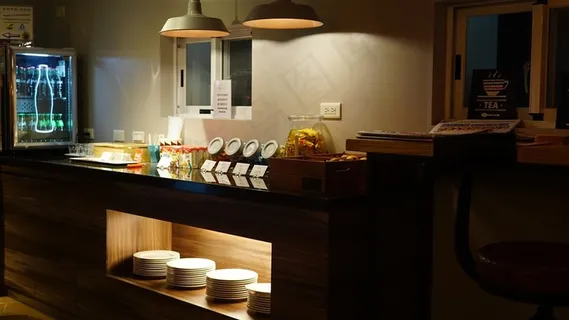 台北酒店夜景一角摄影原图 台北酒店夜景一角摄影原图