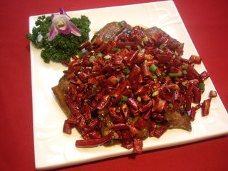 0711c-660老干妈烧带鱼