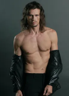 猛男欧美男模特健身教练长发男